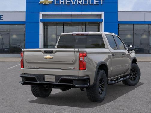 White Sands 2026 Chevrolet Silverado 1500 ZR2