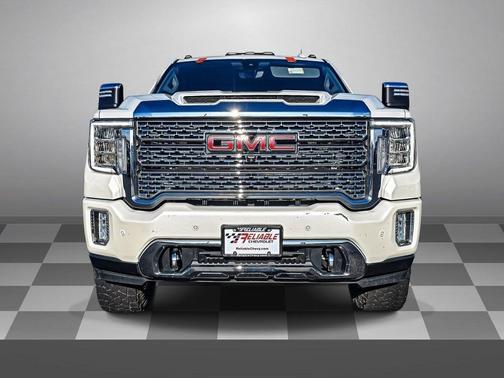 White Frost Tricoat 2021 GMC Sierra 2500 Denali