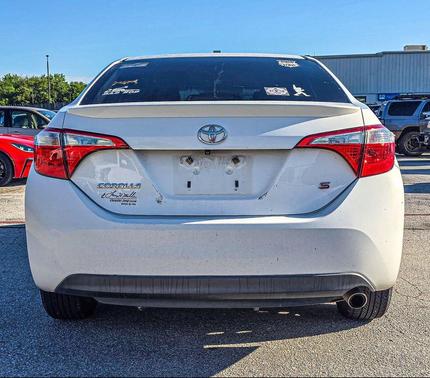 Super White 2016 Toyota Corolla L