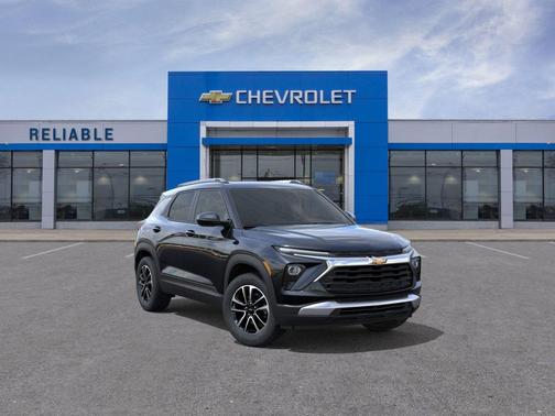 Mosaic Black Metallic 2026 Chevrolet Trailblazer LT