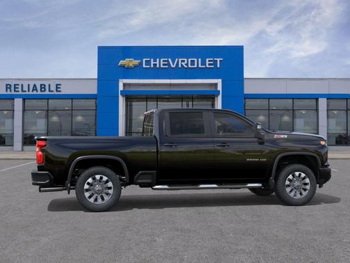 Black 2026 Chevrolet Silverado 2500 Custom