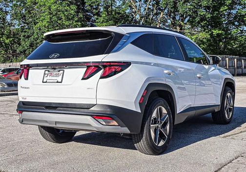 Serenity White Pearl 2025 Hyundai TUCSON SEL