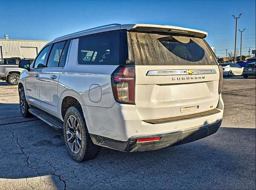 2022 Chevrolet Suburban LT
