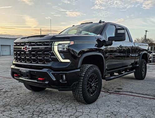 2026 Chevrolet Silverado 2500 Crew Cab, Standard Bed, XR2, 4WD