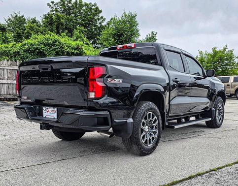 Black 2026 Chevrolet Colorado Z71