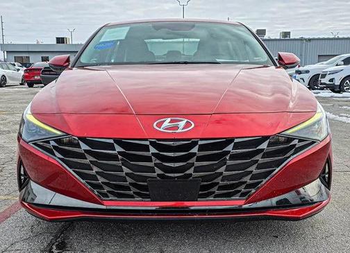 2022 Hyundai ELANTRA Limited