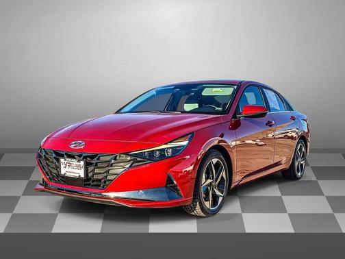 2022 Hyundai ELANTRA Limited