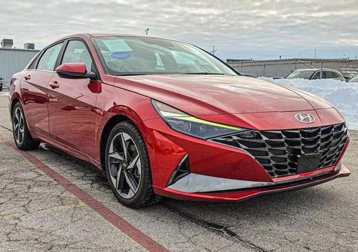 2022 Hyundai ELANTRA Limited