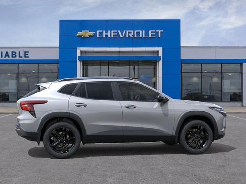 Sterling Gray Metallic 2026 Chevrolet Trax FWD ACTIV
