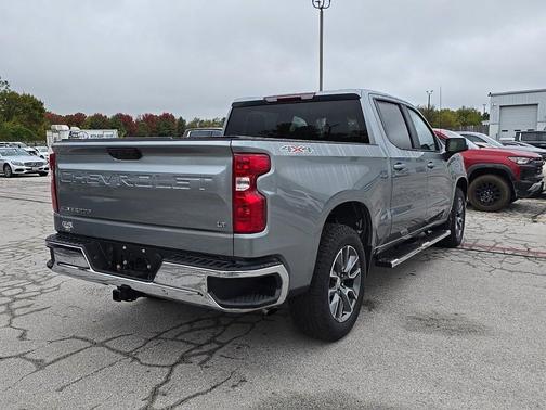 2025 Chevrolet Silverado 1500 LT