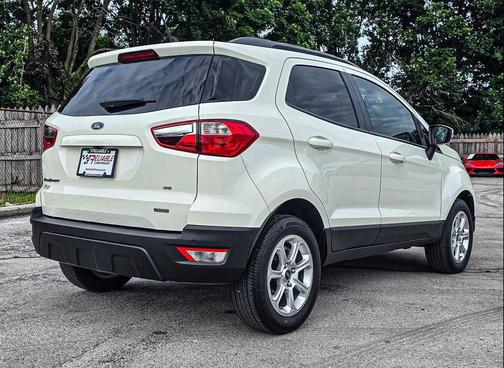 Diamond White 2020 Ford EcoSport SE