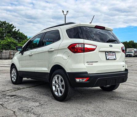 Diamond White 2020 Ford EcoSport SE