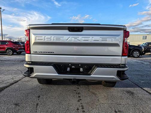 2020 Chevrolet Silverado 1500 Custom