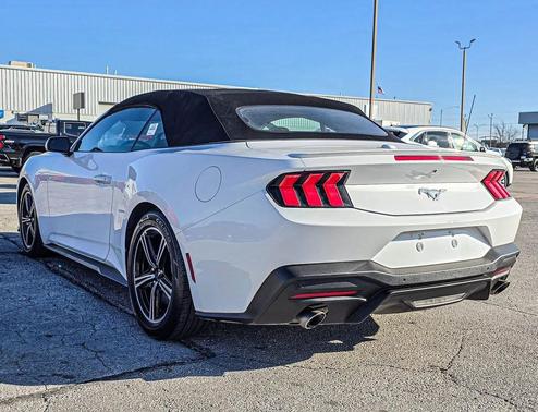 2024 Ford Mustang EcoBoost