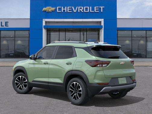 Cacti Green 2026 Chevrolet Trailblazer LT