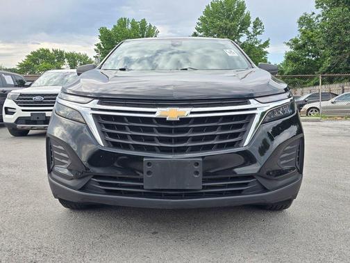 Mosaic Black Metallic 2022 Chevrolet Equinox LS