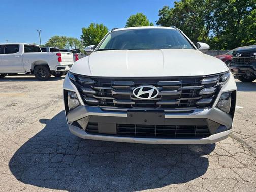 Serenity White Pearl 2025 Hyundai TUCSON SEL
