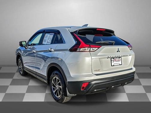 2022 Mitsubishi Eclipse Cross ES