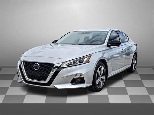 2020 Nissan Altima 2.5 SV