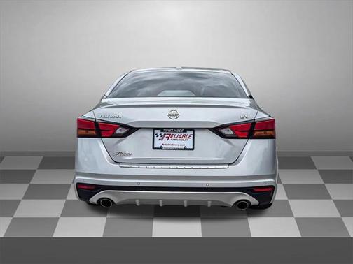 2020 Nissan Altima 2.5 SV