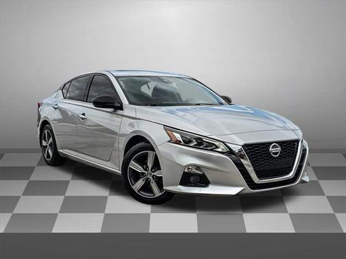 2020 Nissan Altima 2.5 SV