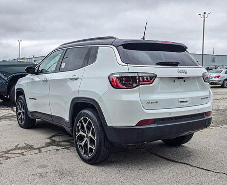 Bright White Clearcoat 2025 Jeep Compass Limited
