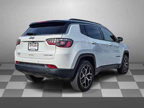 Bright White Clearcoat 2025 Jeep Compass Limited