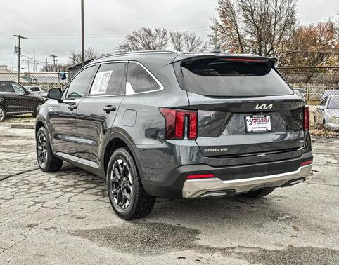 2024 Kia Sorento S