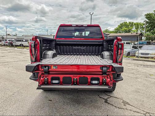 2024 GMC Sierra 2500 AT4