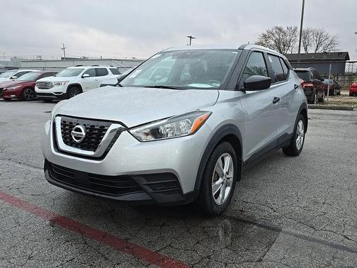2020 Nissan Kicks S