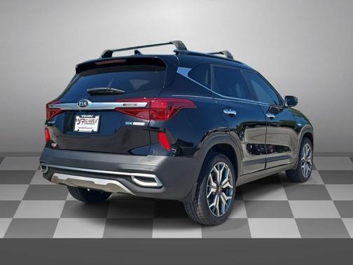 Cherry Black 2021 Kia Seltos SX Turbo