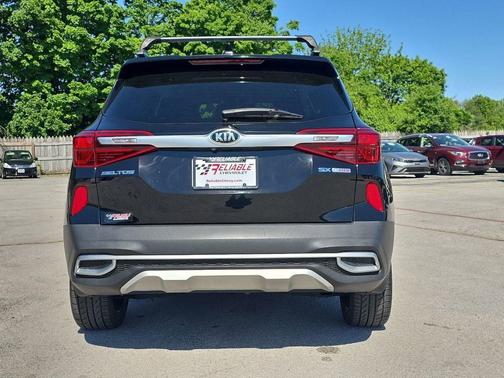 Cherry Black 2021 Kia Seltos SX Turbo