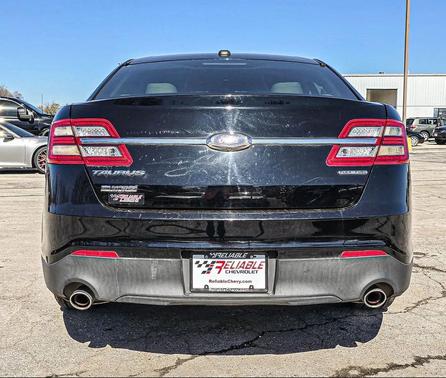 2018 Ford Taurus SE