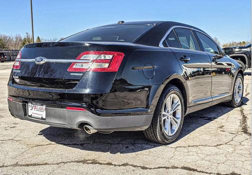 2018 Ford Taurus SE