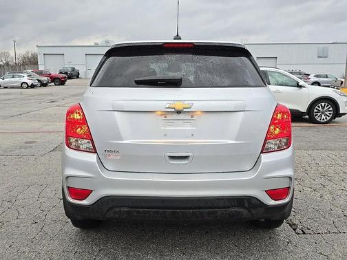 2021 Chevrolet Trax LS