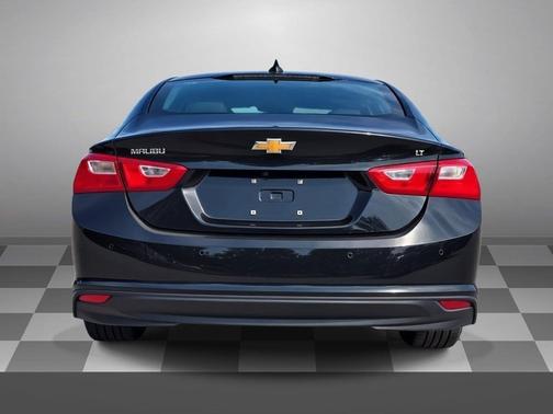 Mosaic Black Metallic 2024 Chevrolet Malibu FWD 1LT