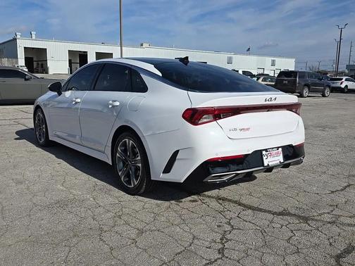 2023 Kia K5 EX