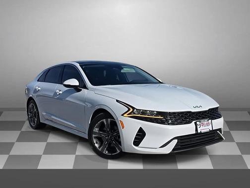 2023 Kia K5 EX