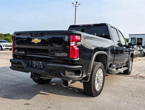 Black 2022 Chevrolet Silverado 2500 High Country
