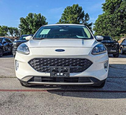 Oxford White 2020 Ford Escape SEL