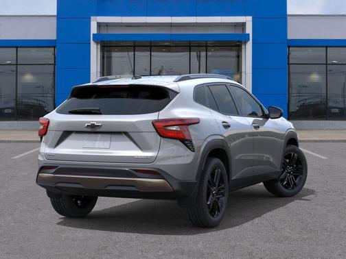 Sterling Gray Metallic 2026 Chevrolet Trax FWD ACTIV