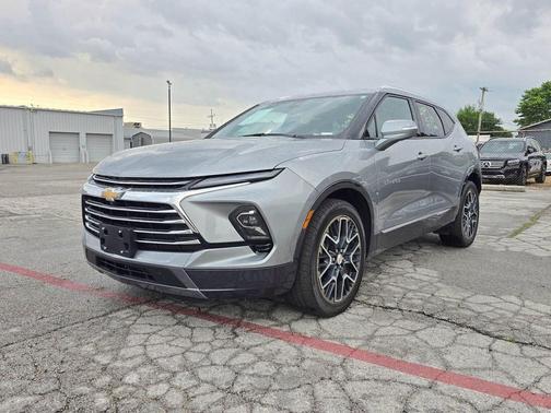 Sterling Metallic 2023 Chevrolet Blazer Premier