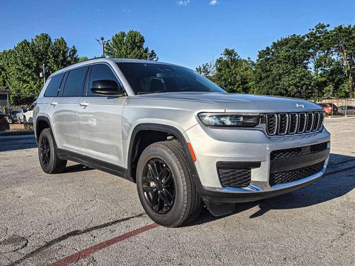 Silver Zynith 2024 Jeep Grand Cherokee L Laredo