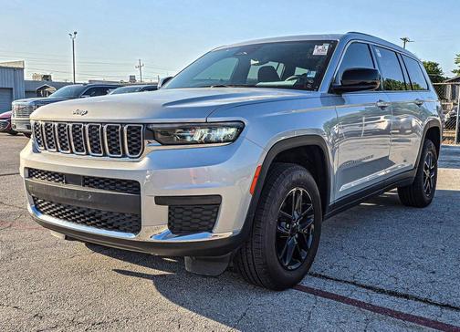 Silver Zynith 2024 Jeep Grand Cherokee L Laredo