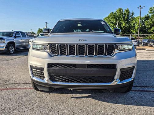 Silver Zynith 2024 Jeep Grand Cherokee L Laredo
