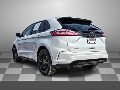 2024 Ford Edge ST Line