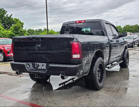 Brilliant Black Crystal Pearlcoat 2015 RAM 1500 Tradesman/Express