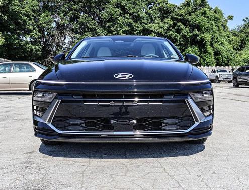 Abyss Black 2025 Hyundai SONATA SEL