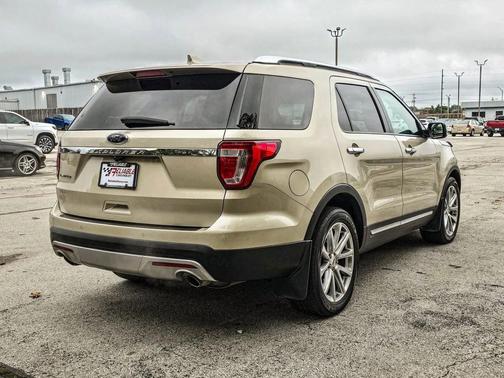 2017 Ford Explorer Limited