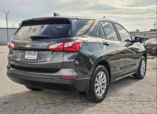 2021 Chevrolet Equinox LS